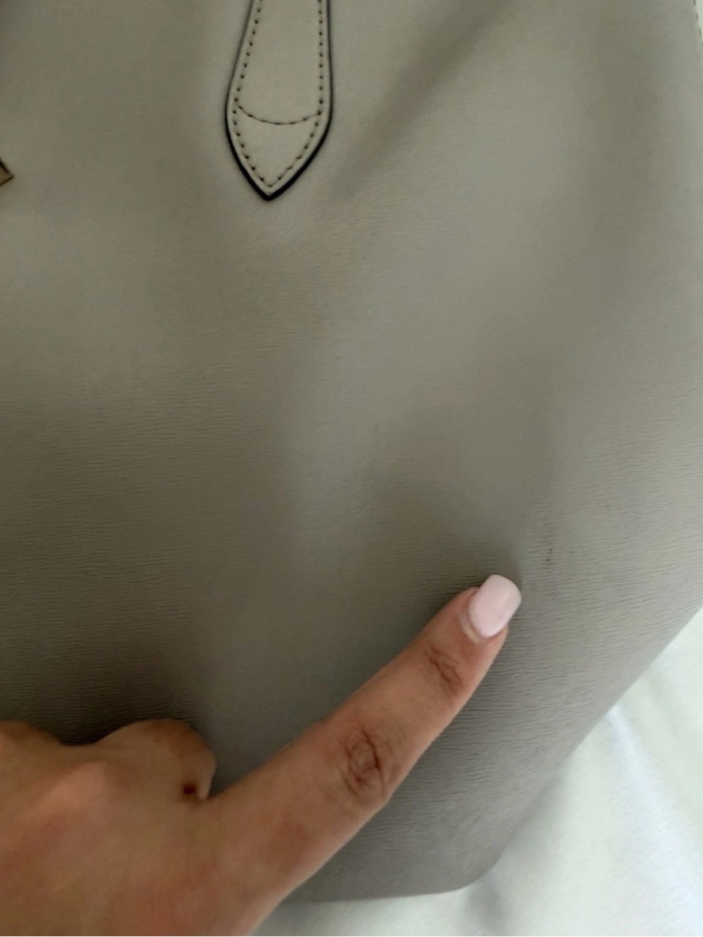 Kate Spade Kaci Small Tote Gray Leather Clover Turnlock Shoulder Bag FLAWED - Picture 8 of 11